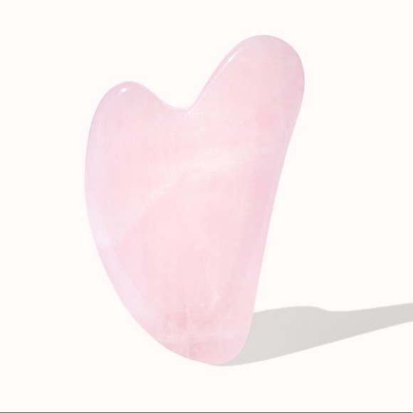 COMPLEX CULTURE ROSE QUARTZ SCULPTING STONE - Picture 2 of 3